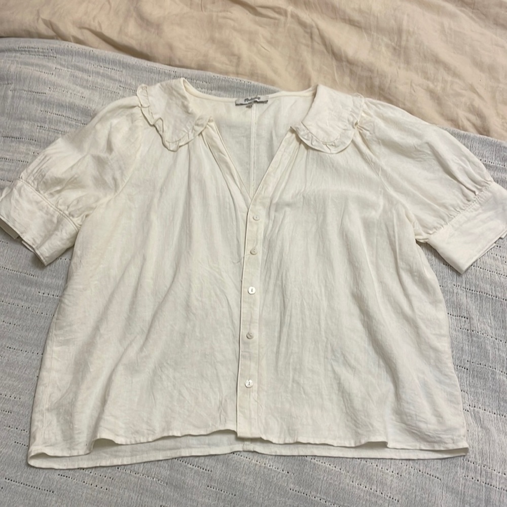 Madewell linen blend button up. Excellent condition